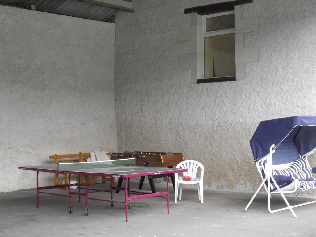Hôtel logis du jacquelin à Doussay Extérieur photo
